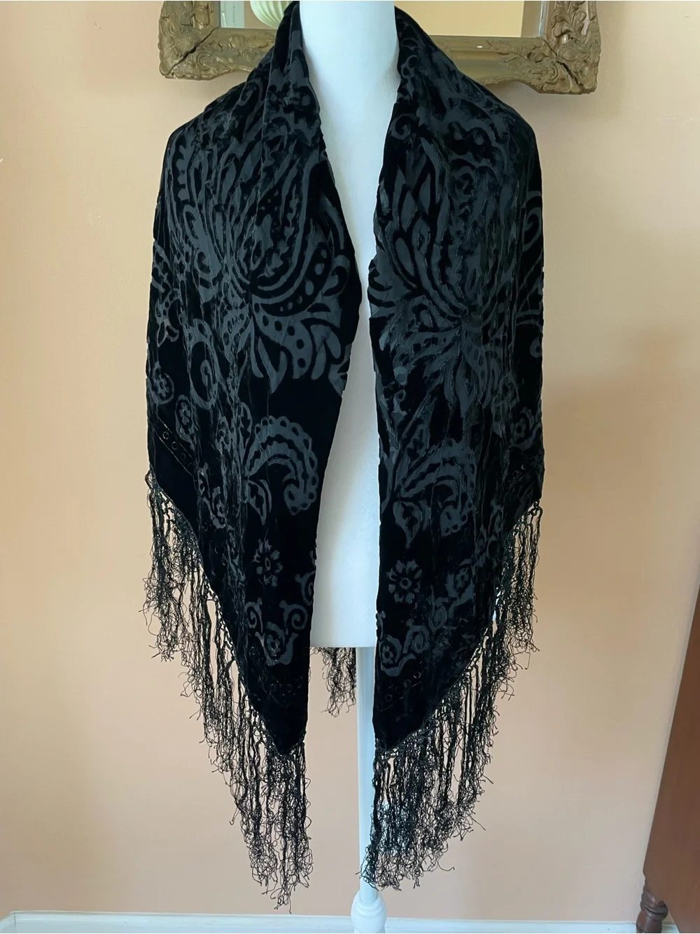 Vintage Black Floral Velvet Fringe Piano Shawl Throw Women's Evening Wrap